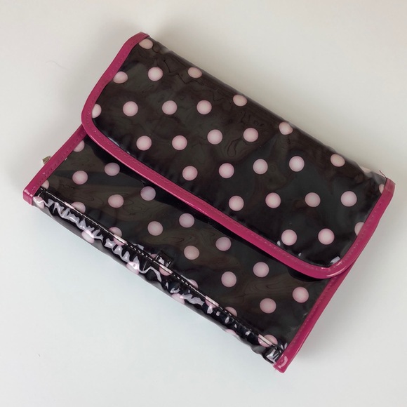 Ulta Beauty Handbags - Ulta Beauty travel cosmetic organizer bag clutch